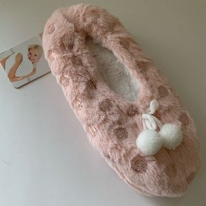 Foil Dotted Cozies Slippers, L/XL W8-10